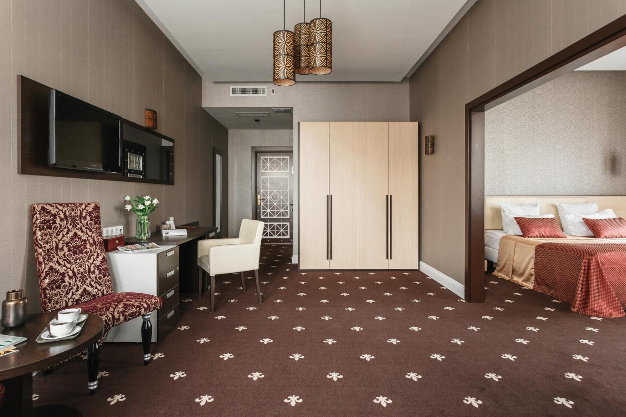Ark Palace Hotel & Spa Odesa Habitación foto