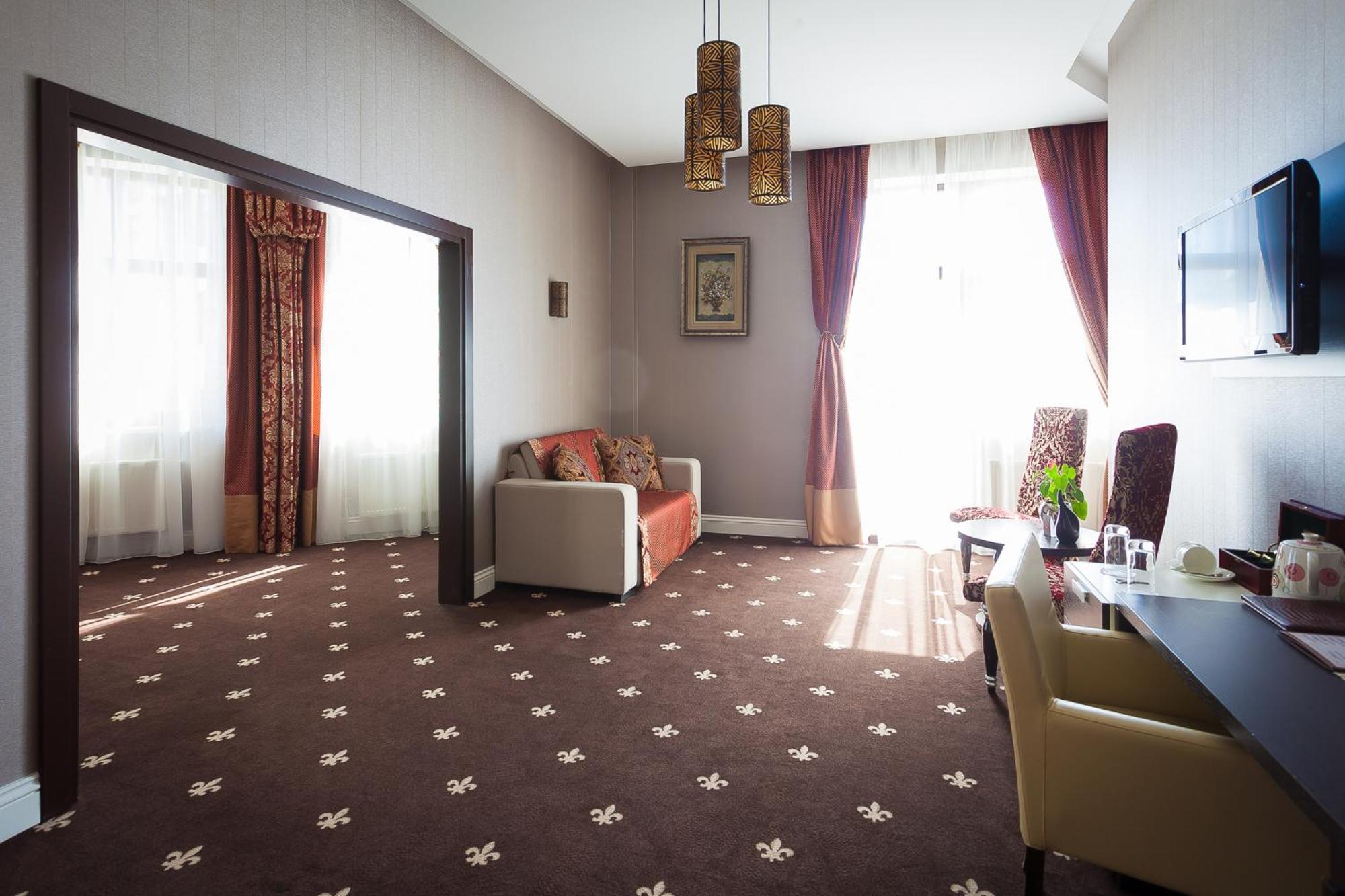 Ark Palace Hotel & Spa Odesa Habitación foto